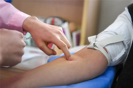 Babio introduceert een snelle tyfus-IgG/IgM-testkit voor betrouwbare diagnostiek voor point-of-care